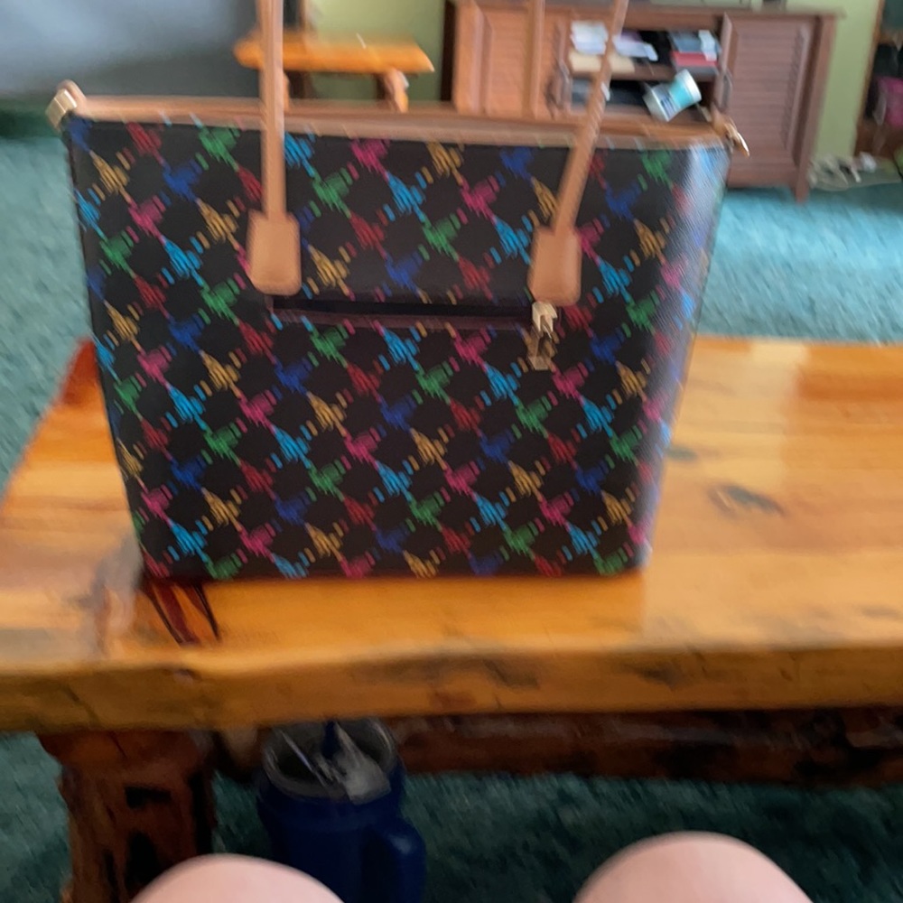 Purse well made the design little bumble bees - Picture 2 of 2